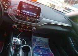 نيسان ألتيما